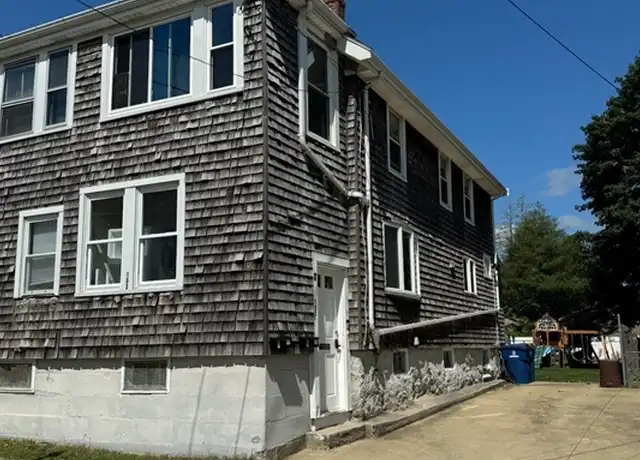 Property at 103 Durfee St Unit 1, New Bedford, MA, 02740, 3 beds, 1.5 baths, [object Object]