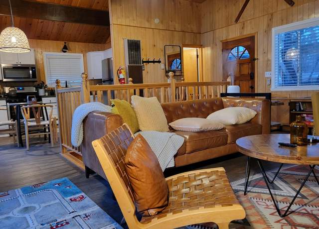 Photo of 652 Villa Grove Ave, Big Bear Lake, CA 92315
