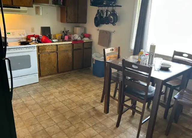 Property at 921 Rodgers St, Missoula, MT, 59802, 3 beds, 1 bath, [object Object]