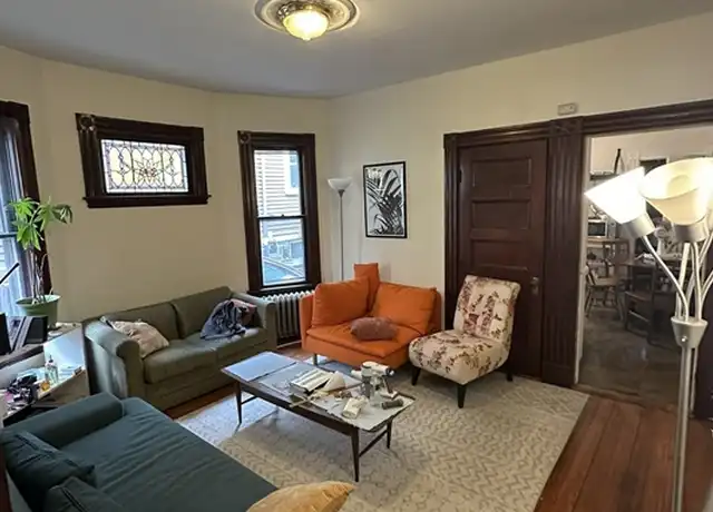 Property at 33 Stone Ave Unit 1, Somerville, MA, 02143, 3 beds, 1 bath, [object Object]