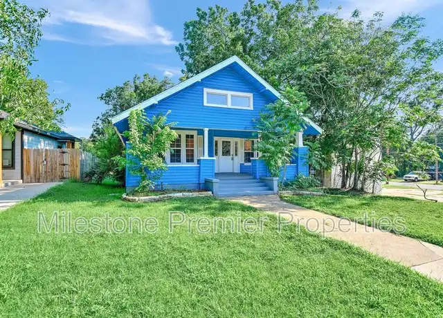 Property at 105 W Morton St, Denison, TX, 75021, 3 beds, 2 baths, [object Object]