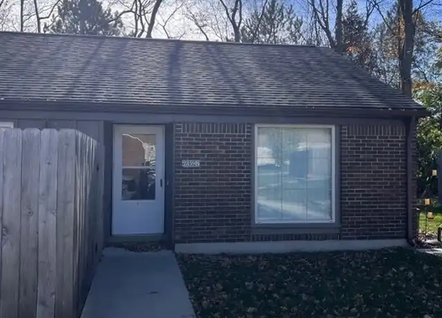 Property at 2359 Obetz Dr Unit B, Beavercreek, OH, 45434, 2 beds, 1 bath, [object Object]