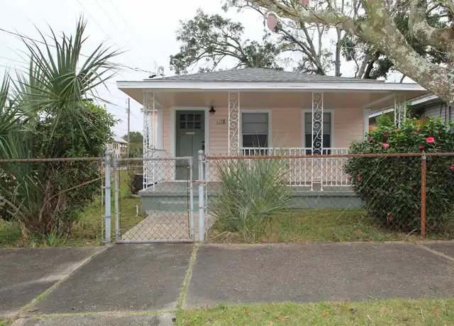 Property at 618 N B St, Pensacola, FL, 32501, 2 beds, 1 bath, [object Object]