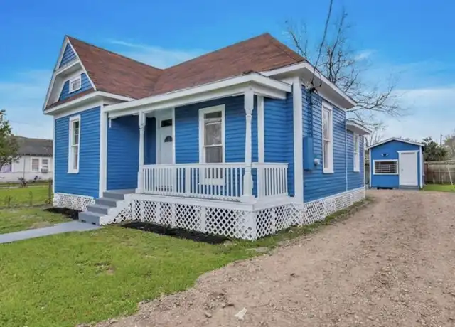 Property at 2205 Sumpter St, Houston, TX, 77026, 3 beds, 2 baths, [object Object]