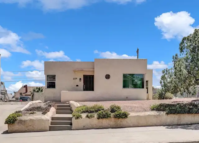 Property at 1124 E River Ave, El Paso, TX, 79902, 3 beds, 2 baths, [object Object]
