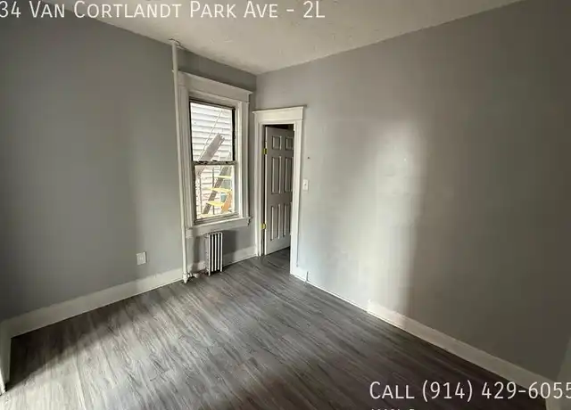 Property at 34 Van Cortlandt Park Ave Unit 2L, Yonkers, NY, 10701, 3 beds, 1 bath, [object Object]
