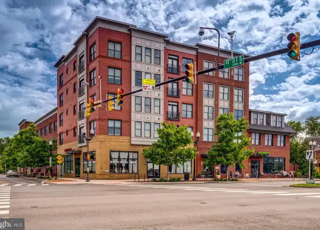 Property at 1107 S Walter Reed Dr #202, Arlington, VA, 22204, 2 beds, 2 baths, [object Object]