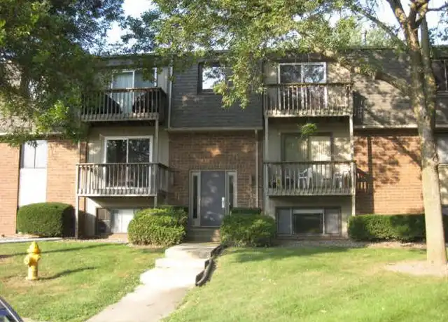 Property at 1120 Utica Ridge Ct Unit 1120-06, Bettendorf, IA, 52722, 2 beds, 1 bath, [object Object]
