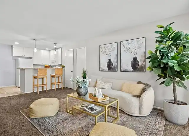 Property at 18808 Mandan St, Santa Clarita, CA, 91351, 1 bed, 1 bath, [object Object]