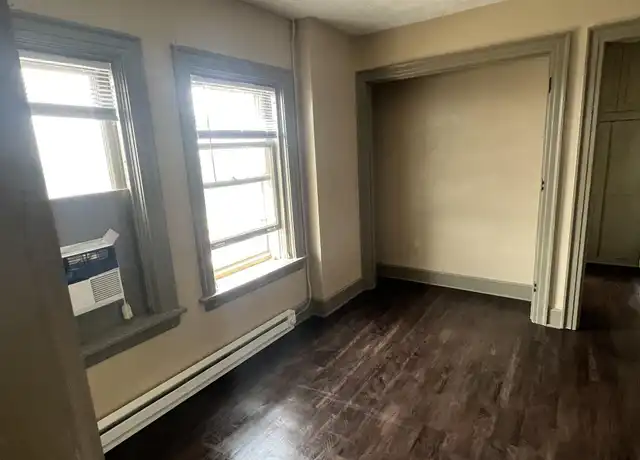 Property at 106 10th St NW Unit 610-611, Fort Dodge, IA, 50501, 1 bed, 2 baths, [object Object]