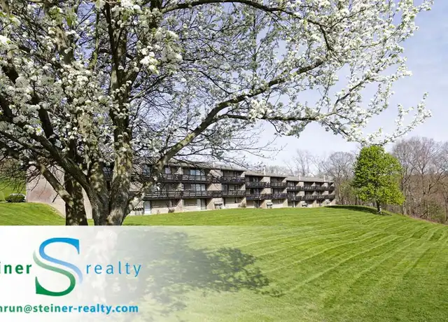 Property at 500 Lee Dr Unit 120, Moon Township, PA, 15108, 3 beds, 1 bath, [object Object]