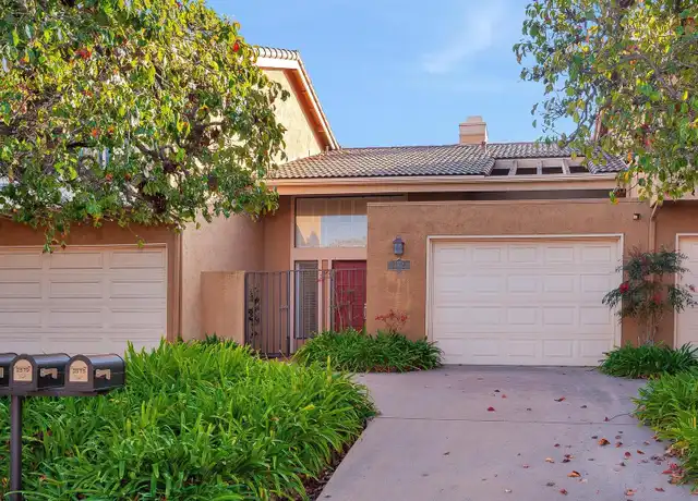 Property at 2579 Caminito Muirfield, La Jolla, CA, 92037, 2 beds, 2.5 baths, [object Object]