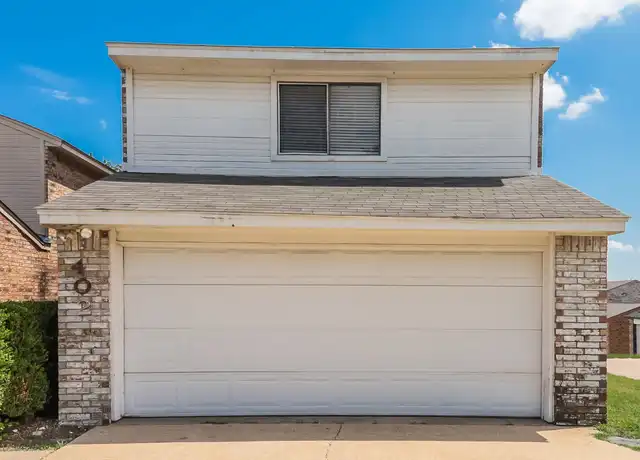 Property at 402 Dawn Dr, Duncanville, TX, 75137, 3 beds, 2 baths, [object Object]