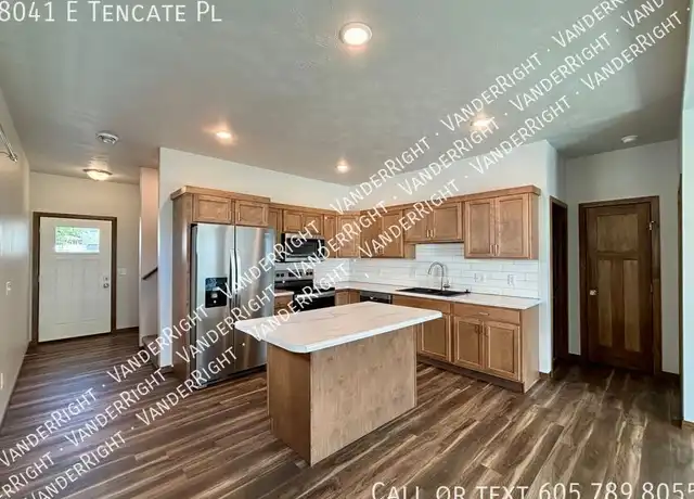 Property at 8041 E Tencate Pl, Sioux Falls, SD, 57110, 4 beds, 2.5 baths, [object Object]