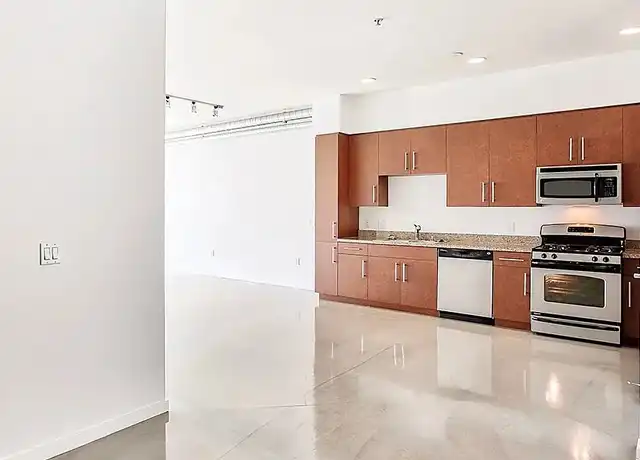 Property at 210 Third Lofts - 225 Long Beach Blvd, Long Beach, CA, 90802, 0 beds, 1 bath, [object Object]