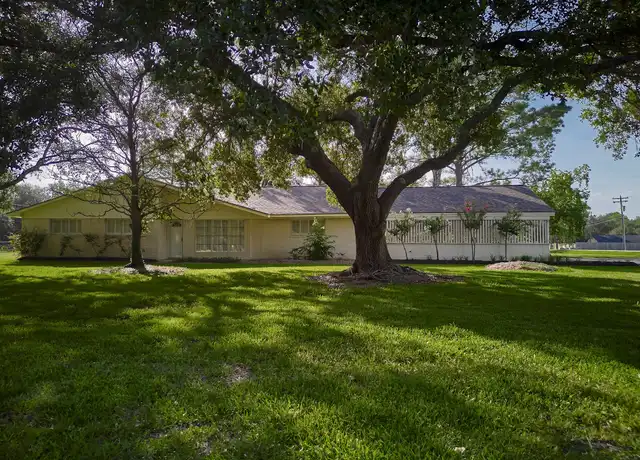 Property at 902 Clover Ridge Ave, Friendswood, TX, 77546, 5 beds, 2.5 baths, [object Object]