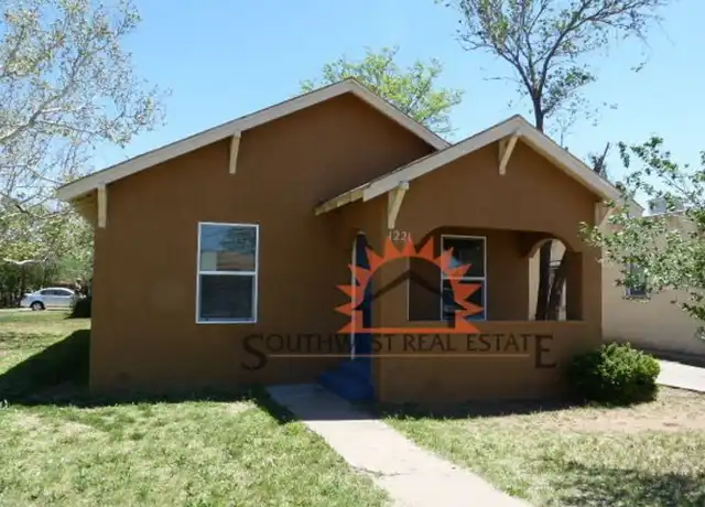Property at 1221 Axtell St, Clovis, NM, 88101, 2 beds, 1 bath, [object Object]