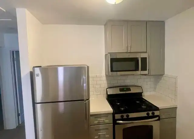 Property at 5718 Eskridge St Unit 11, Houston, TX, 77023, 2 beds, 1 bath, [object Object]