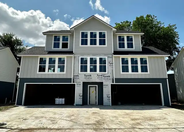 Property at 717 Oakwood Ave Unit B, Waco, TX, 76706, 4 beds, 4.5 baths, [object Object]