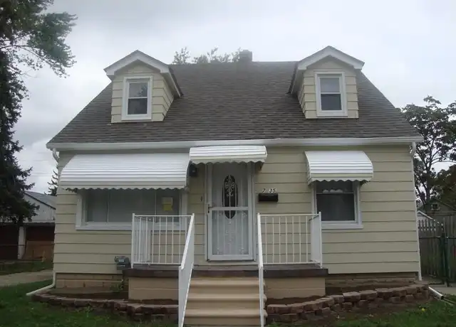 Property at 7535 Republic Ave, Warren, MI, 48091, 4 beds, 3 baths, [object Object]