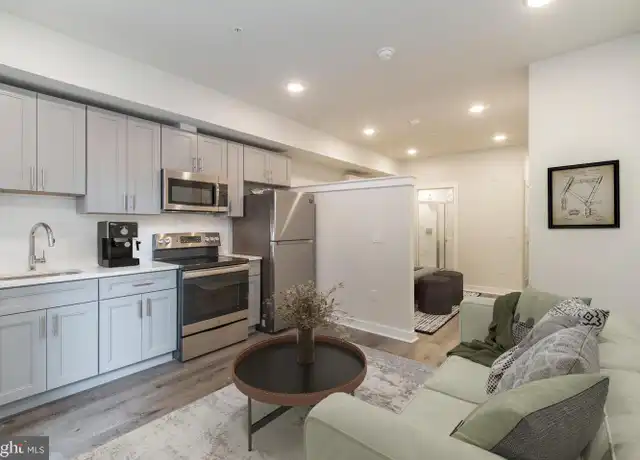 Property at 19 S 44th St Unit 3, Philadelphia, PA, 19104, 0 beds, 1 bath, [object Object]