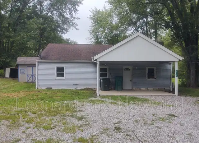 Property at 2149 Potts Ln, Zanesville, OH, 43701, 2 beds, 1 bath, [object Object]