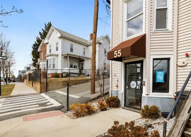 Property at 55 Broadway Unit 3, Somerville, MA, 02145, 2 beds, 1 bath, [object Object]