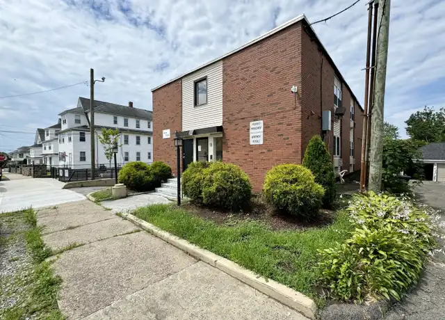 Property at 155 Wayne St Unit 3, Bridgeport, CT, 06606, 0 beds, 1 bath, [object Object]
