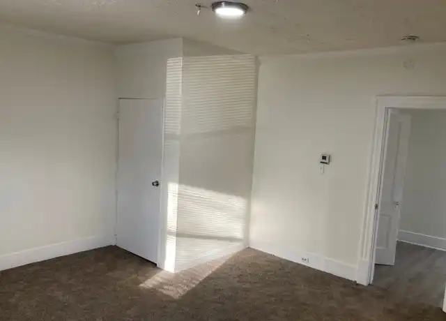Property at 3100 Hancock Ave Unit Down, Cleveland, OH, 44113, 3 beds, 1 bath, [object Object]