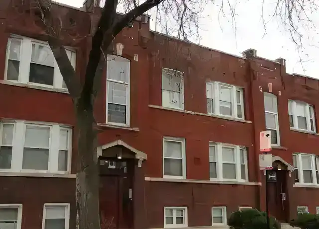 Property at 3601 W Le Moyne St, Chicago, IL, 60651, 2 beds, 1 bath, [object Object]