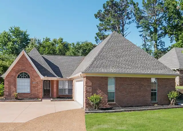 Property at 1163 Carriage Dr S, Southaven, MS, 38671, 3 beds, 2 baths, [object Object]