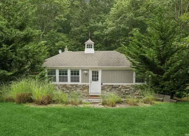 Property at 136 Washington Heights Ave, Hampton Bays, NY, 11946, 2 beds, 2 baths, [object Object]