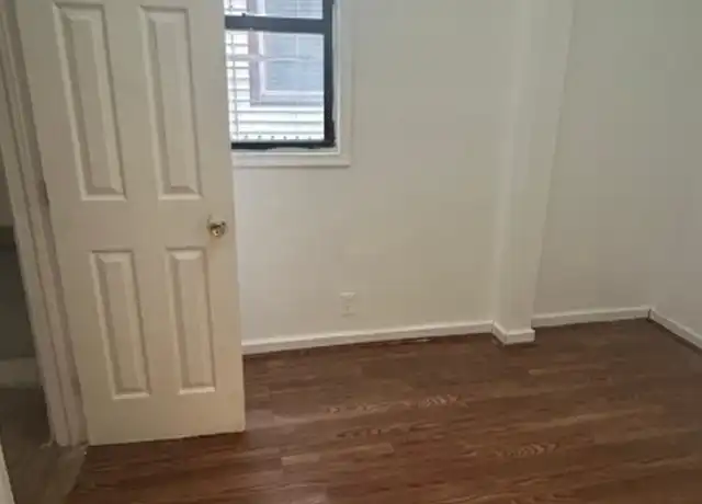 Property at 25 Oak St, Paterson, NJ, 07501, 3 beds, 1.5 baths, [object Object]