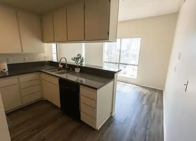 Property at 747 Gayley Ave, Los Angeles, CA, 90024, 0 beds, 1 bath, [object Object]