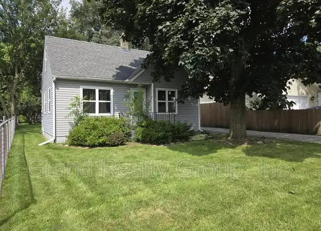 Property at 1326 Ridgeway Ave, Round Lake Beach, IL, 60073, 1 bed, 1 bath, [object Object]