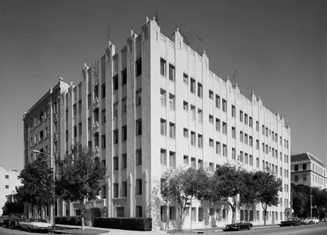 Property at Valdamour Apartments - 854 S Oxford Ave, Los Angeles, CA, 90005, 0 beds, 1 bath, [object Object]