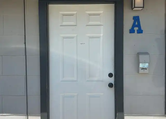 Property at 700 N Russell St Unit A, Pampa, TX, 79065, 2 beds, 1 bath, [object Object]