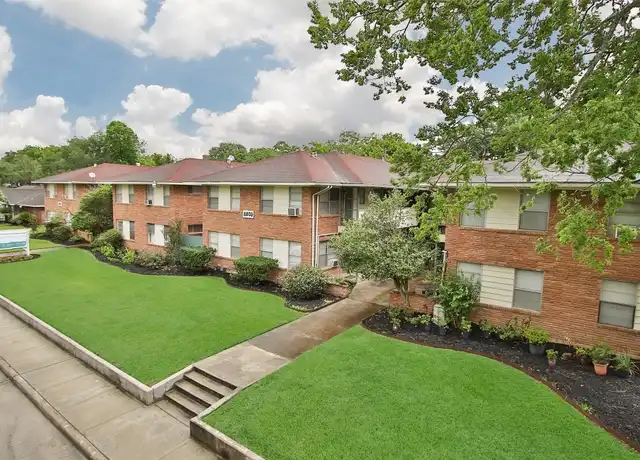 Property at 8819 Timberside Dr Unit 7, Houston, TX, 77025, 2 beds, 1 bath, [object Object]