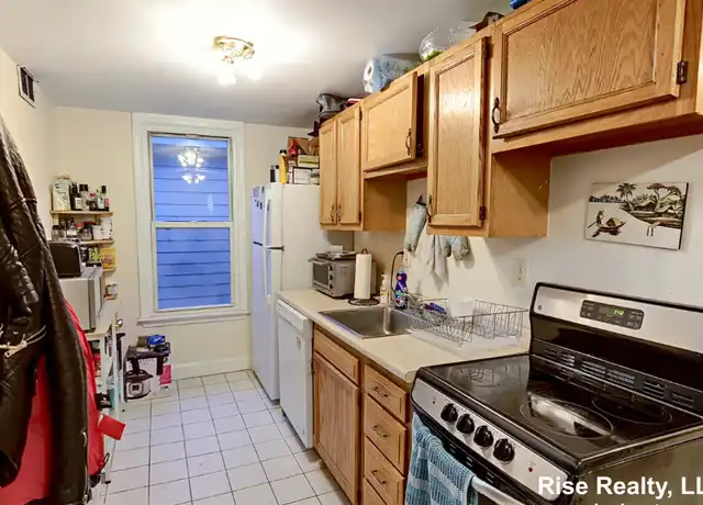 Property at 214 Freeman St Unit 2, Brookline, MA, 02446, 4 beds, 2 baths, [object Object]