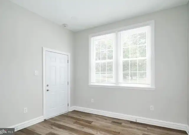 Property at 525 Wolf St Unit 1/2, Philadelphia, PA, 19148, 1 bed, 1 bath, [object Object]