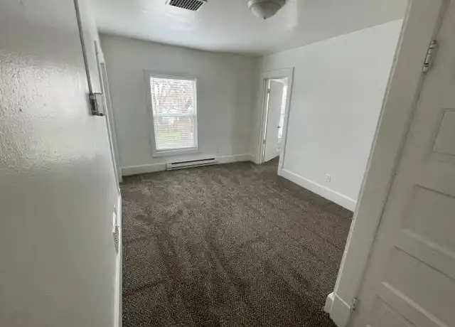Property at Owen Crossing Apartments - 52 Owen St, Lafayette, IN, 47905, 1 bed, 1 bath, [object Object]