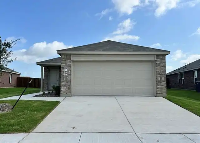 Property at 5100 Valhalla Dr, Ennis, TX, 75119, 3 beds, 2 baths, [object Object]