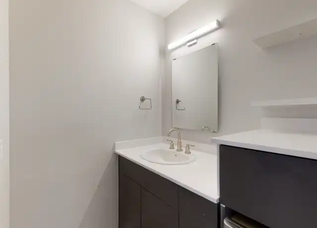 Property at 2415 Espanola St NE, Albuquerque, NM, 87110, 1 bed, 1 bath, [object Object]