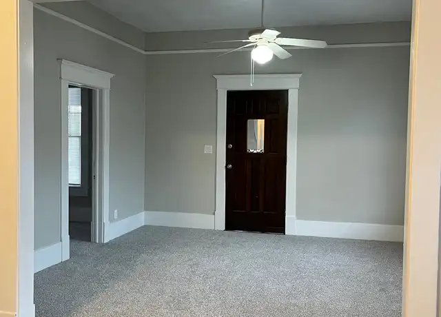 Property at 2060 Lafayette St, Fort Myers, FL, 33901, 2 beds, 1.5 baths, [object Object]