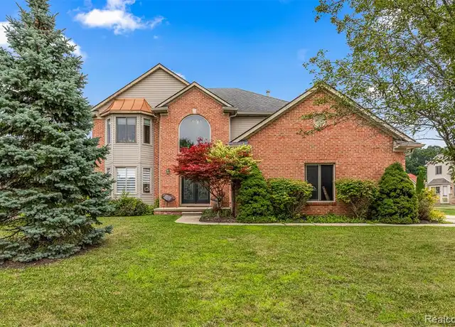 Property at 13535 Mulberry Trl, Taylor, MI, 48180, 3 beds, 4 baths, [object Object]