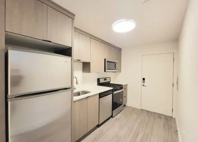 Property at 333 NE Failing St Unit A, Portland, OR, 97212, 0 beds, 1 bath, [object Object]