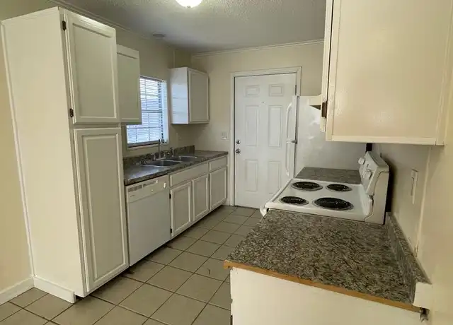 Property at 200 Aster St Unit 212A, Kingsland, TX, 78639, 2 beds, 2 baths, [object Object]