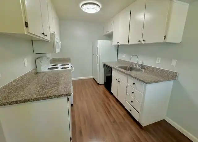 Property at Paradise Valley - 2800 Dover Ave, Fairfield, CA, 94533, 2 beds, 1 bath, [object Object]