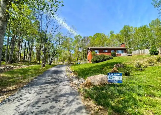 Property at 11 Edgewood Rd S, Asheville, NC, 28803, 3 beds, 2 baths, [object Object]