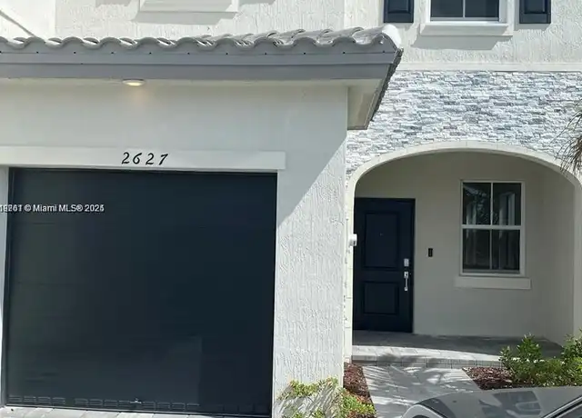 Property at 2627 SE 12th St Unit 2627, Homestead, FL, 33035, 3 beds, 2.5 baths, [object Object]